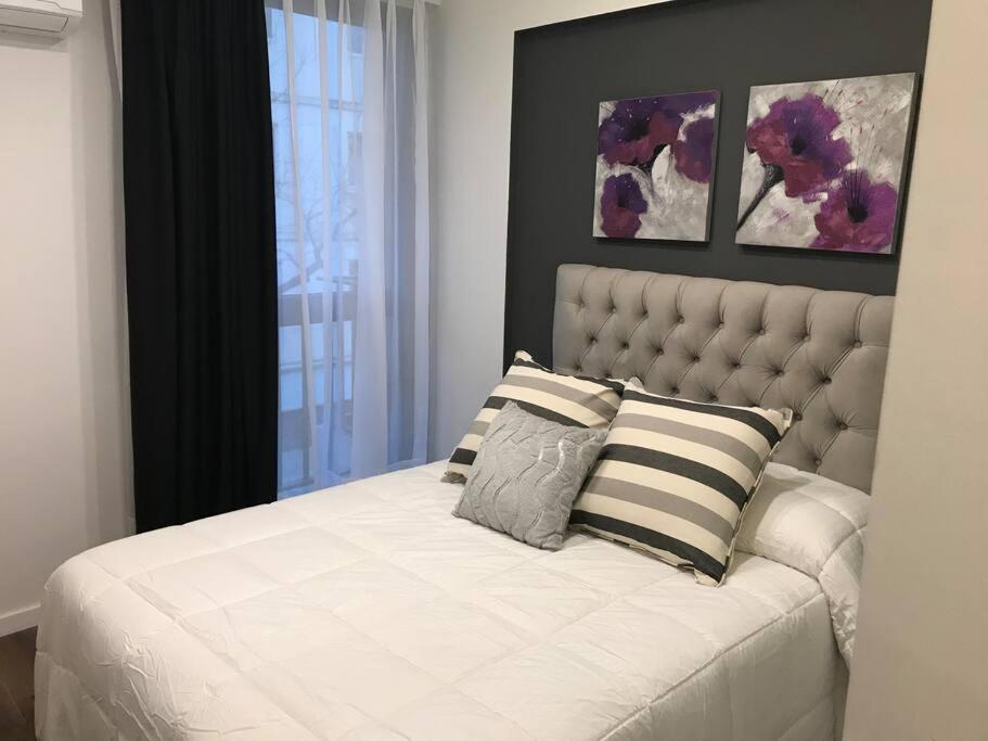 Suite In San Telmo Dormitorio En Suite Con Dos Banos Y Balcon A La Calle Buenos Aires Eksteriør billede